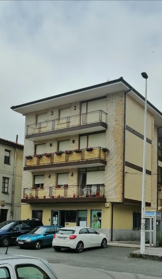 Apartamento Rio Agueera En Guriezo, Next To Castro Urdiales Y Bilbao Adino Екстер'єр фото